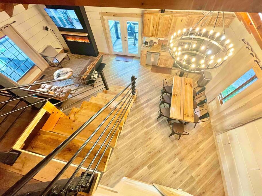 Modern Lake Side Nest• Hotub Fenced Yard King Beds เซอเวียร์วีล ภายนอก รูปภาพ