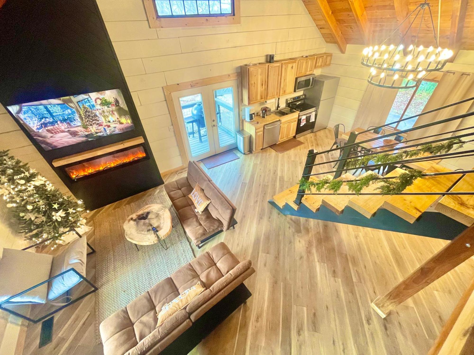 Modern Lake Side Nest• Hotub Fenced Yard King Beds เซอเวียร์วีล ภายนอก รูปภาพ